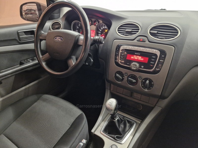 FOCUS 2.0 HA 16V GASOLINA 4P MANUAL - 2009 - CAXIAS DO SUL