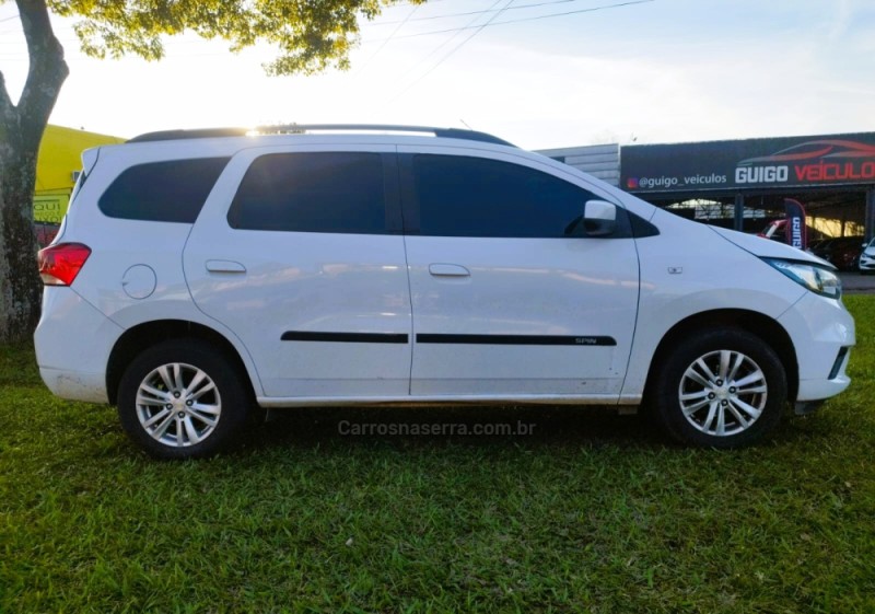 SPIN 1.8 LT 8V FLEX 4P MANUAL - 2019 - NOVO HAMBURGO