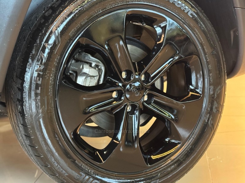 COMPASS 2.0 16V DIESEL LONGITUDE 4X4 AUTOMÁTICO - 2017 - DOIS IRMãOS