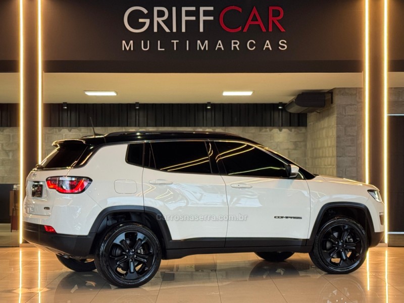 COMPASS 2.0 16V DIESEL LONGITUDE 4X4 AUTOMÁTICO - 2017 - DOIS IRMãOS