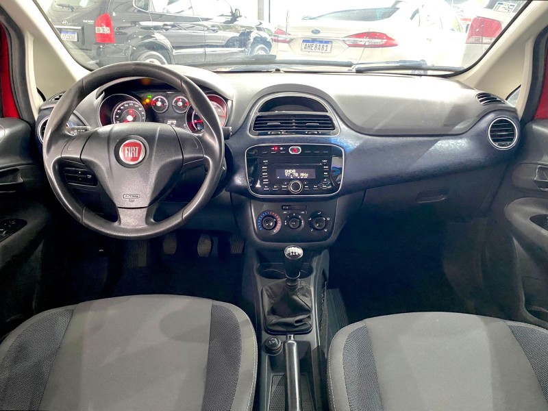 PUNTO 1.4 ATTRACTIVE 8V FLEX 4P MANUAL - 2013 - LAJEADO
