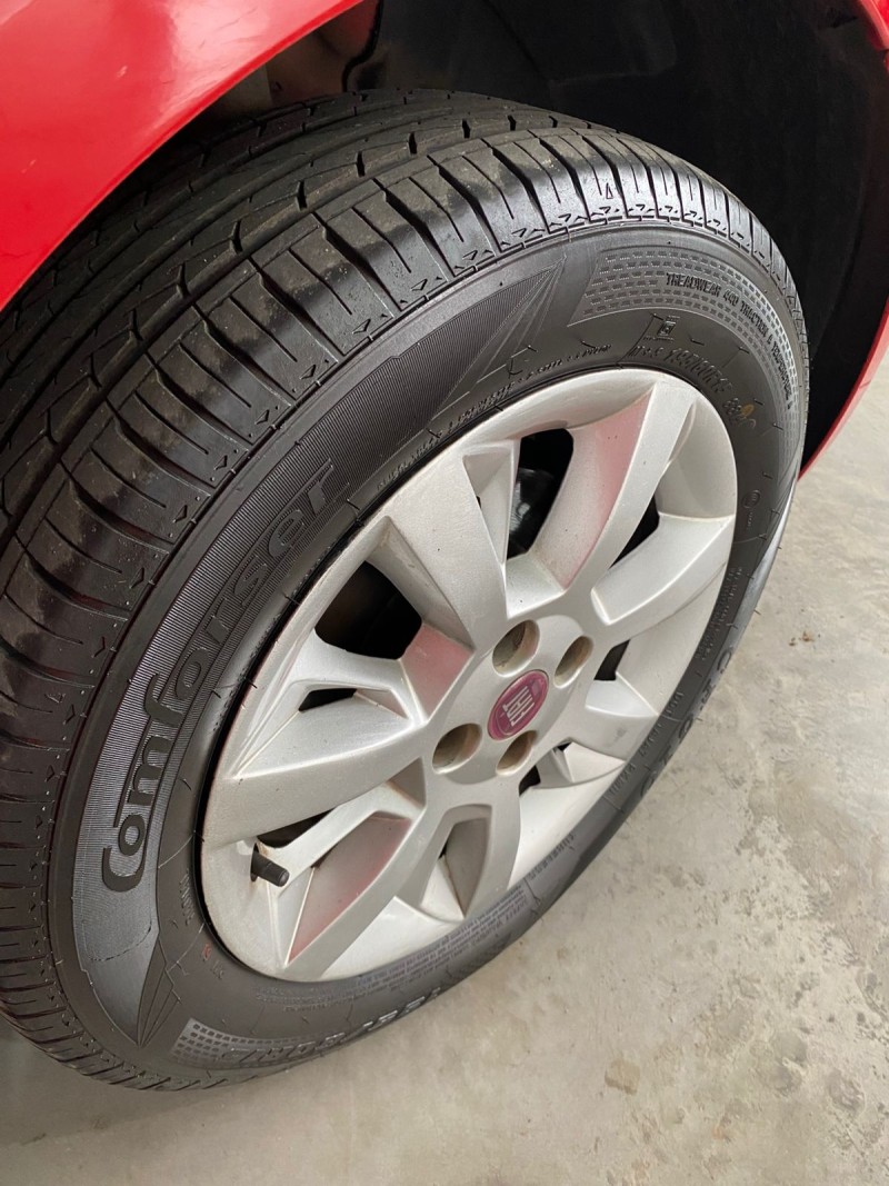 PUNTO 1.4 ATTRACTIVE 8V FLEX 4P MANUAL - 2013 - LAJEADO