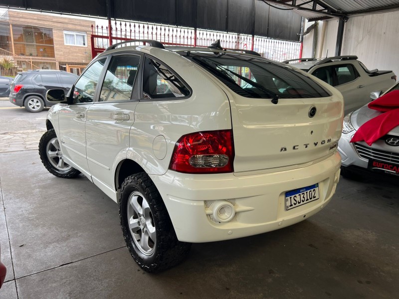 ACTYON 2.3 GL 4X2 16V 150CV GASOLINA 4P AUTOMÁTICO - 2011 - CAXIAS DO SUL