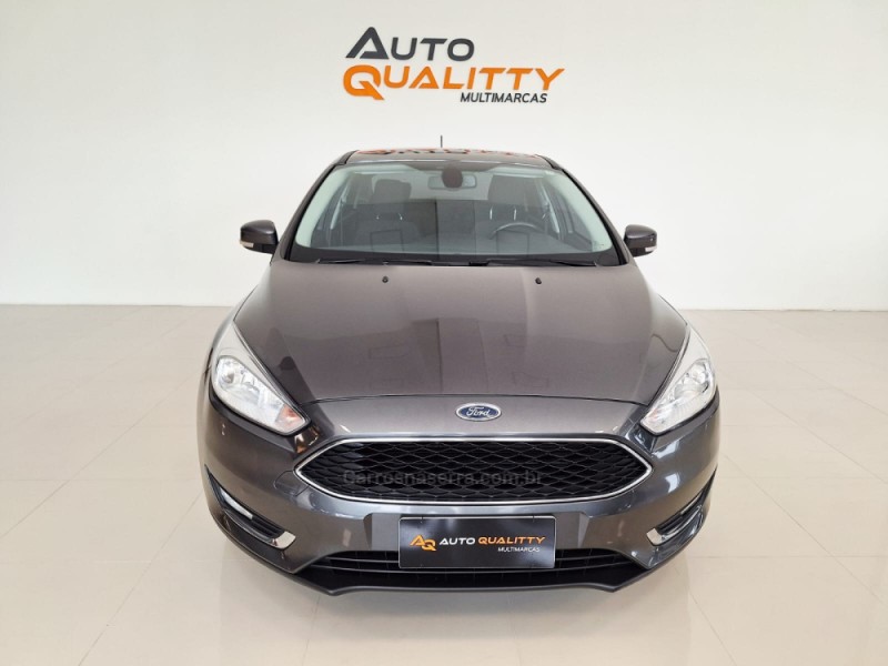 FOCUS 2.0 SE FASTBACK 16V FLEX 4P AUTOMÁTICO - 2018 - CAXIAS DO SUL