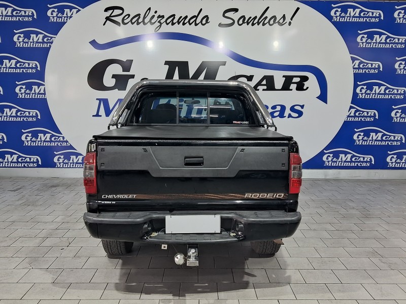 S10 2.4 MPFI RODEIO 4X2 CD 8V FLEX 4P MANUAL - 2011 - SãO SEBASTIãO DO CAí