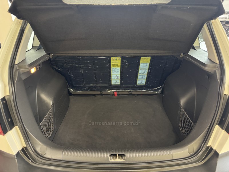 SPACE CROSS 1.6 MI 8V FLEX 4P MANUAL - 2013 - FLORES DA CUNHA