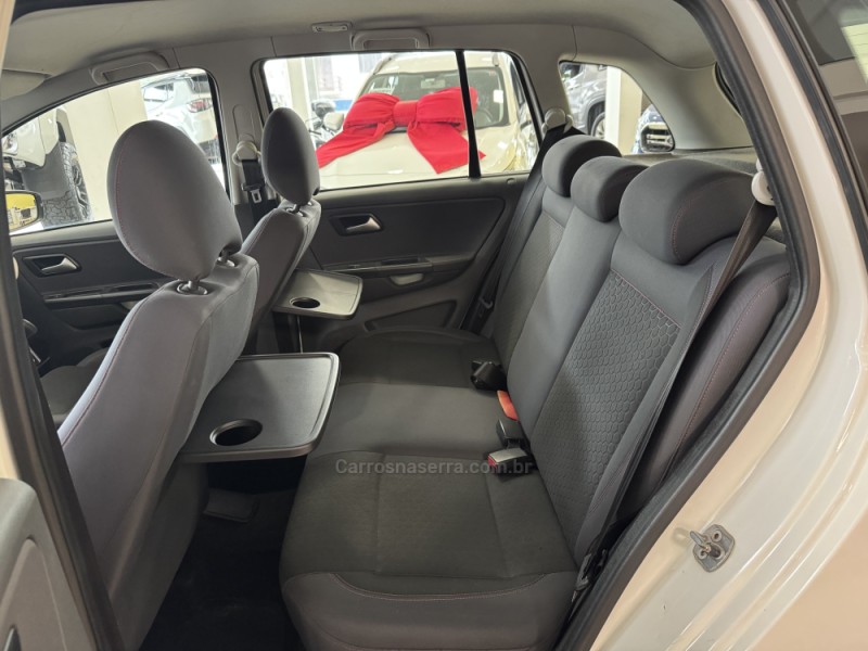 SPACE CROSS 1.6 MI 8V FLEX 4P MANUAL - 2013 - FLORES DA CUNHA