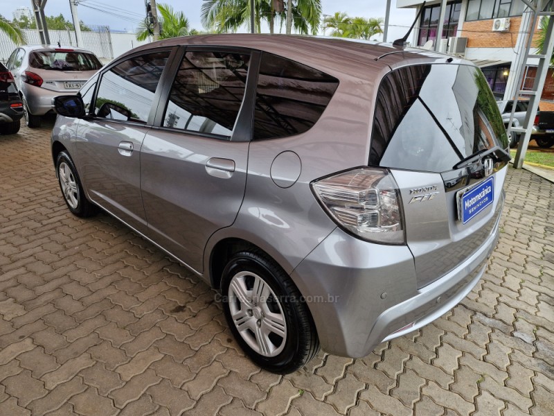 FIT 1.4 CX 16V FLEX 4P MANUAL - 2014 - LAJEADO