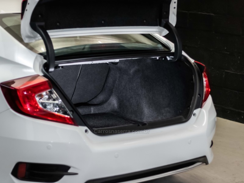 CIVIC 1.5 16V TOURING TURBO GASOLINA 4P AUTOMÁTICO - 2020 - CAXIAS DO SUL