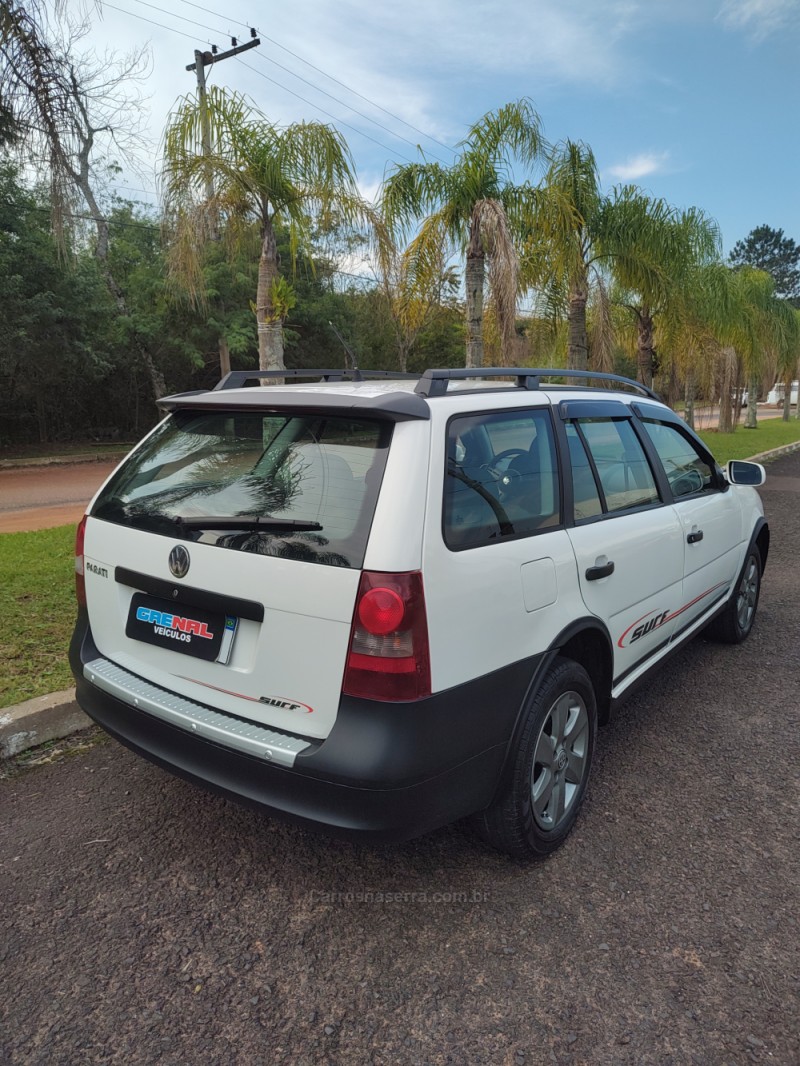 PARATI 1.8 MI SURF 8V FLEX 4P MANUAL G.IV - 2009 - CAMPO BOM