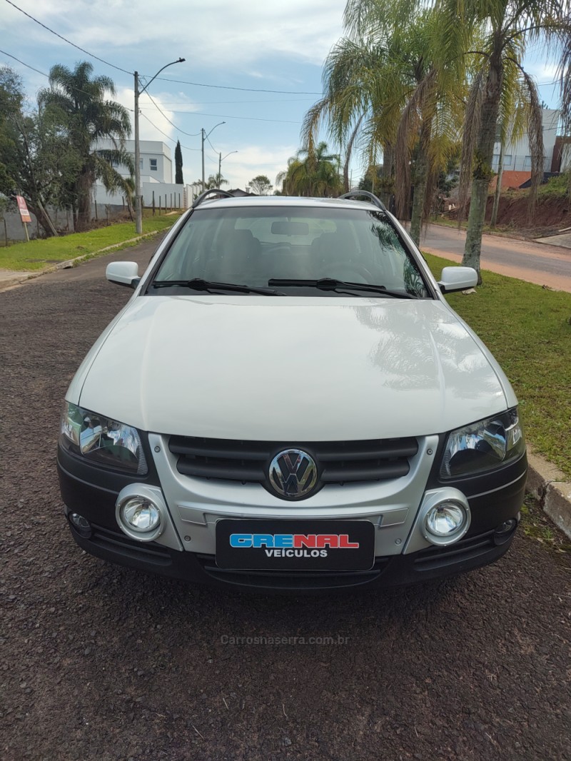 PARATI 1.8 MI SURF 8V FLEX 4P MANUAL G.IV - 2009 - CAMPO BOM