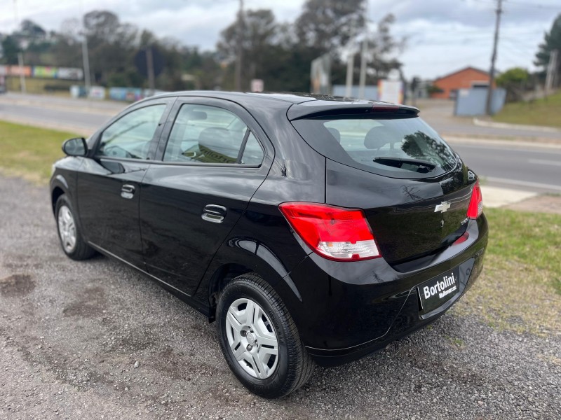 ONIX 1.0 MPFI LT 8V FLEX 4P MANUAL - 2014 - FARROUPILHA