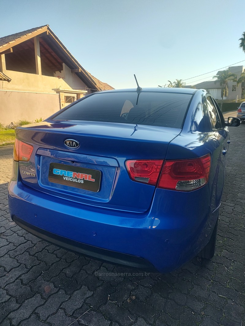 CERATO 1.6 E.221 SEDAN 16V GASOLINA 4P AUTOMÁTICO - 2010 - CAMPO BOM