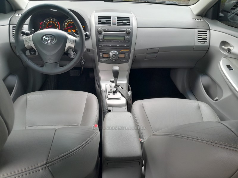 COROLLA 2.0 XEI 16V FLEX 4P AUTOMÁTICO - 2011 - VERANóPOLIS
