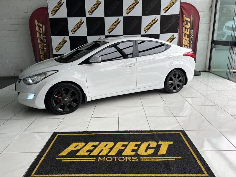 ELANTRA 1.8 GLS 16V GASOLINA 4P AUTOMÁTICO