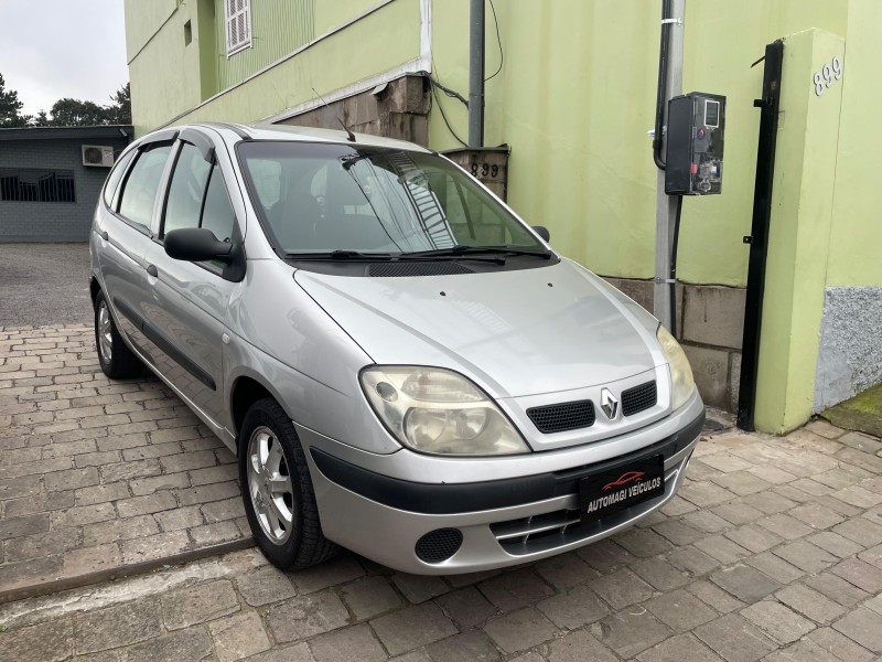SCÉNIC 1.6 PRIVILÈGE 16V GASOLINA 4P MANUAL - 2011 - CAXIAS DO SUL