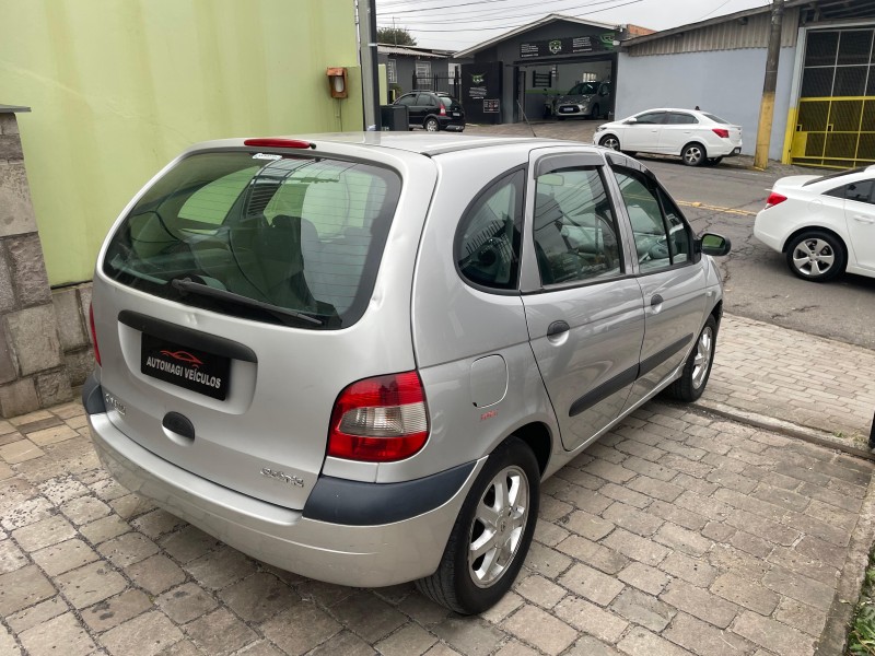 SCÉNIC 1.6 PRIVILÈGE 16V GASOLINA 4P MANUAL - 2011 - CAXIAS DO SUL