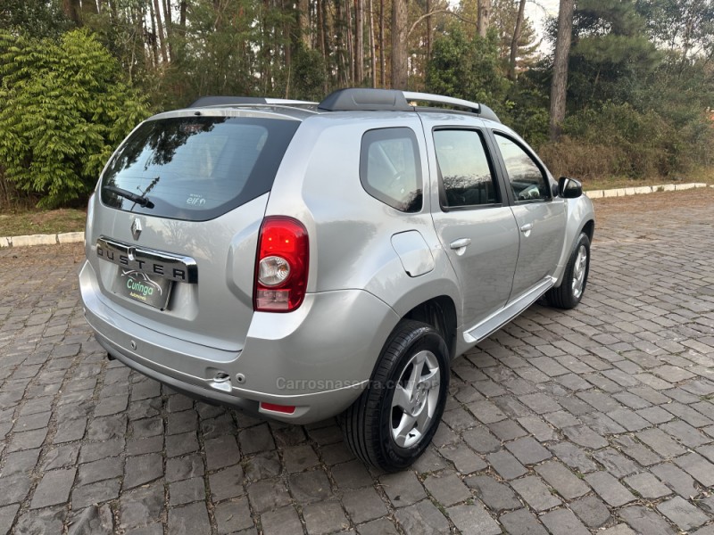 DUSTER 1.6 DYNAMIQUE 4X2 16V FLEX 4P MANUAL - 2015 - NOVA PRATA