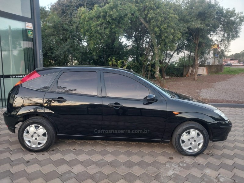 FOCUS 1.6 GL 8V GASOLINA 4P MANUAL - 2007 - ENCANTADO