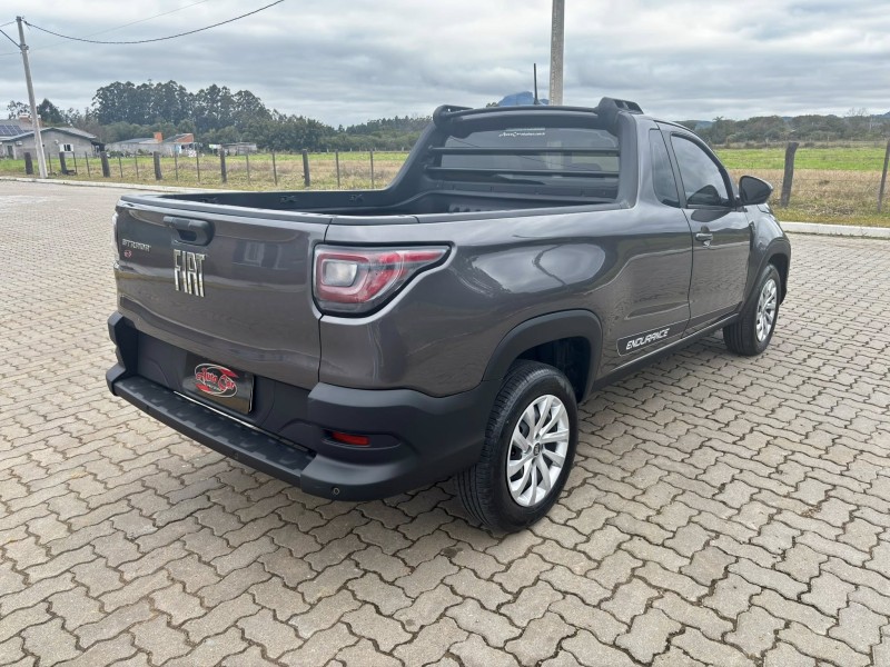 STRADA 1.4 ENDURANCE CS PLUS 8V FLEX 2P MANUAL - 2021 - CANDELáRIA