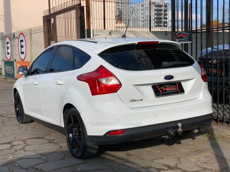 FOCUS 1.6 SE 16V FLEX 4P MANUAL - 2015 - CAXIAS DO SUL