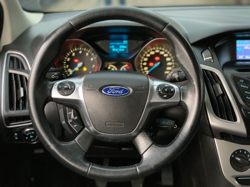 FOCUS 1.6 SE 16V FLEX 4P MANUAL - 2015 - CAXIAS DO SUL