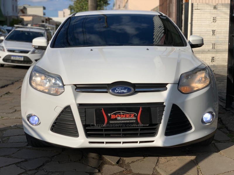 FOCUS 1.6 SE 16V FLEX 4P MANUAL - 2015 - CAXIAS DO SUL