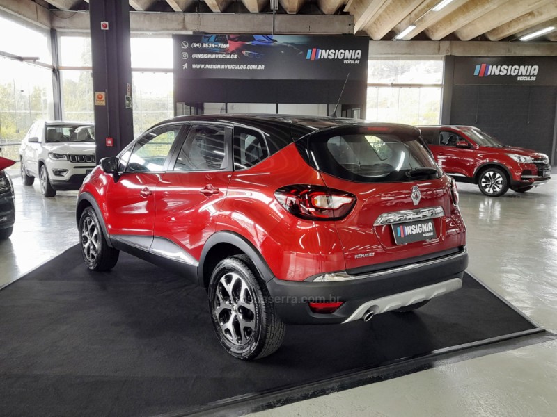 CAPTUR 1.6 16V FLEX INTENSE AUTOMÁTICO - 2019 - CAXIAS DO SUL
