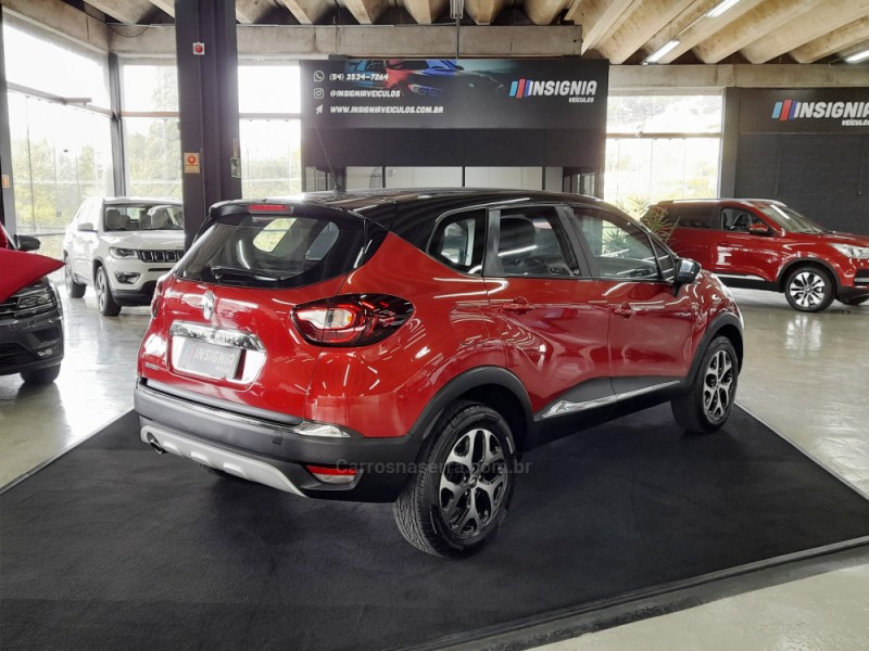 CAPTUR 1.6 16V FLEX INTENSE AUTOMÁTICO - 2019 - CAXIAS DO SUL