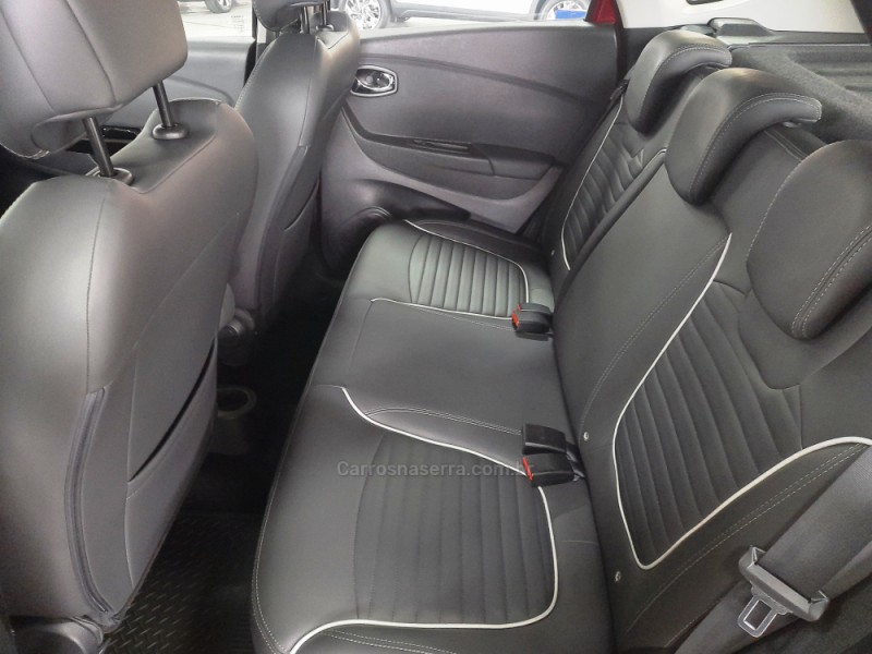 CAPTUR 1.6 16V FLEX INTENSE AUTOMÁTICO - 2019 - CAXIAS DO SUL