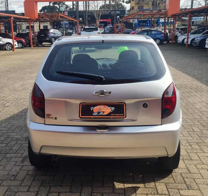 CELTA 1.0 MPFI LT 8V FLEX 4P MANUAL - 2014 - CANELA