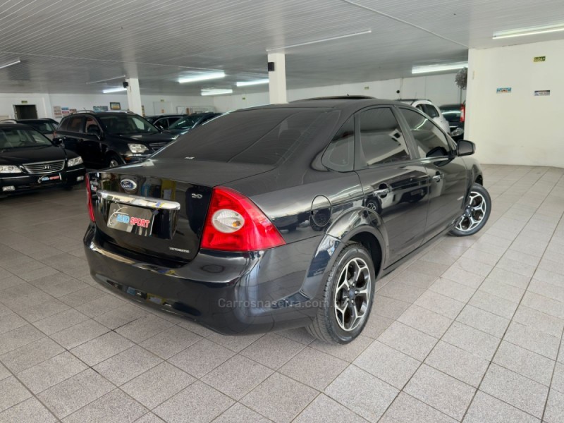 FOCUS 2.0 TITANIUM 16V FLEX 4P AUTOMÁTICO - 2012 - NOVO HAMBURGO