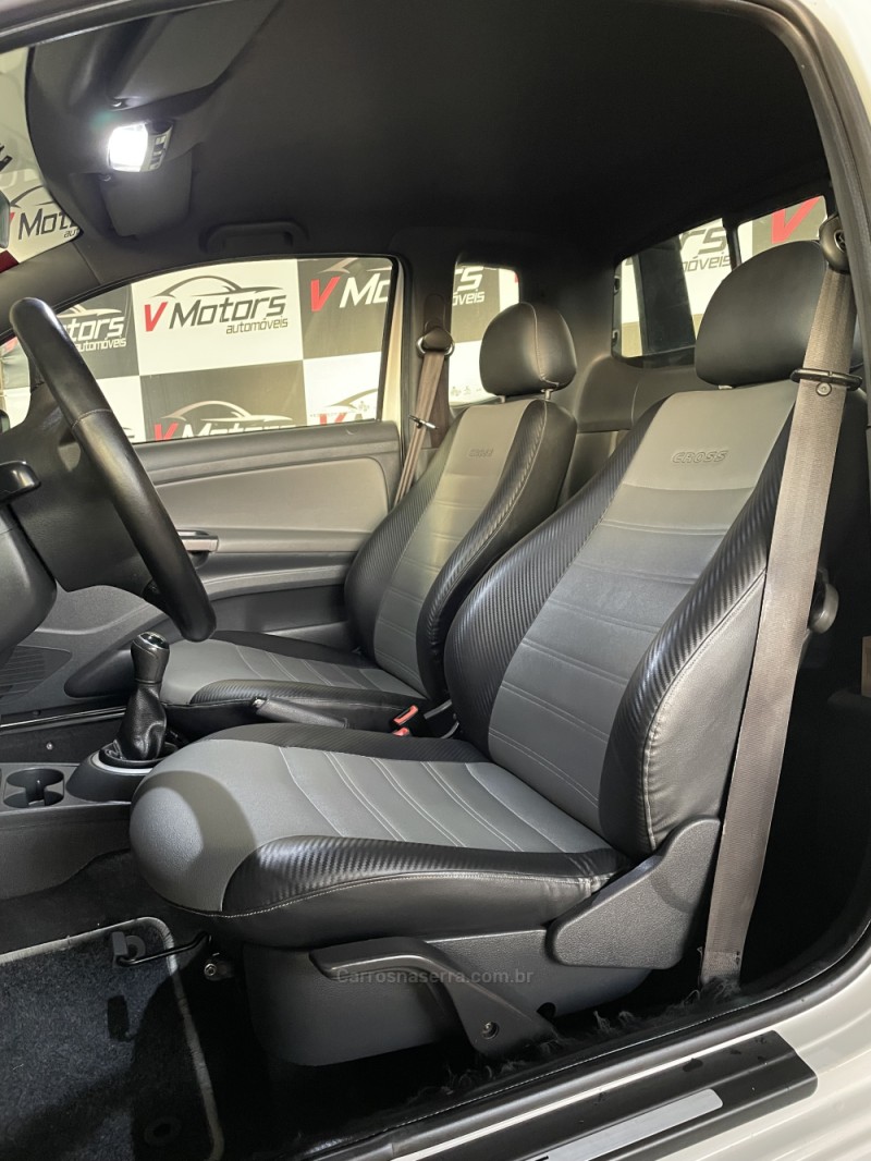 SAVEIRO 1.6 CROSS CE 16V FLEX 2P MANUAL - 2014 - PAROBé