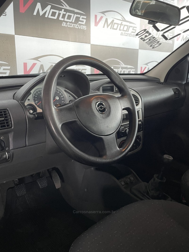 CORSA 1.4 MPFI PREMIUM SEDAN 8V FLEX 4P MANUAL - 2008 - PAROBé