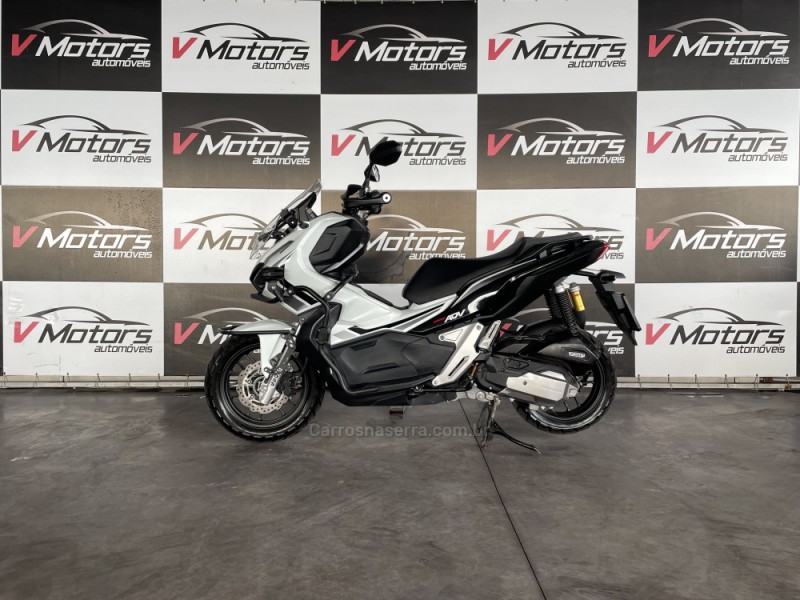 ADV 150  - 2021 - PAROBé