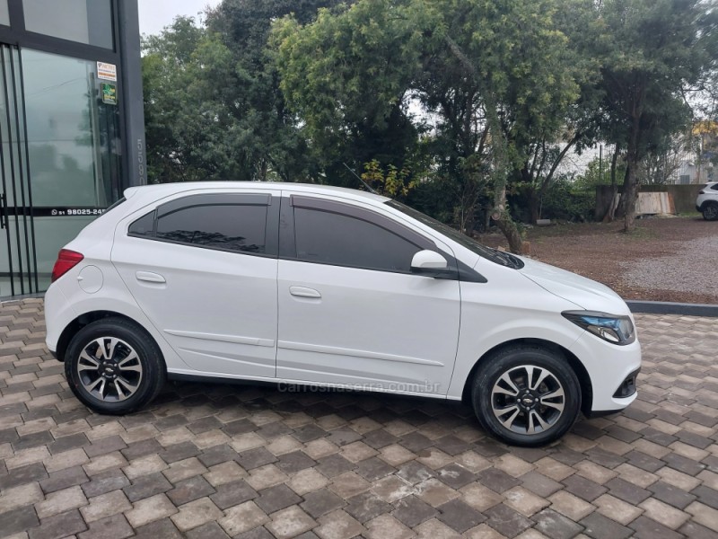 ONIX 1.4 MPFI LTZ 8V FLEX 4P MANUAL - 2014 - ENCANTADO