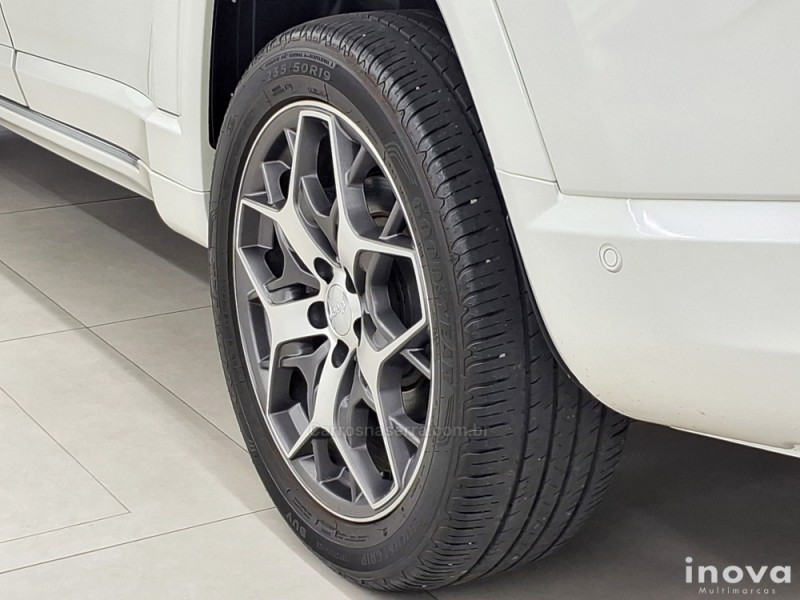 COMMANDER 2.0 OVERLAND TD380 4X4 TURBO DIESEL 4P AUTOMÁTICO - 2023 - NOVO HAMBURGO