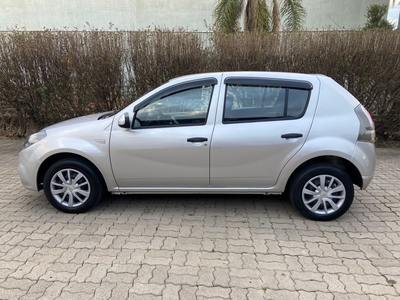 SANDERO 1.6 EXPRESSION 16V FLEX 4P MANUAL - 2014 - CAXIAS DO SUL
