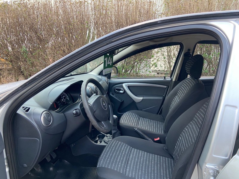 SANDERO 1.6 EXPRESSION 16V FLEX 4P MANUAL - 2014 - CAXIAS DO SUL