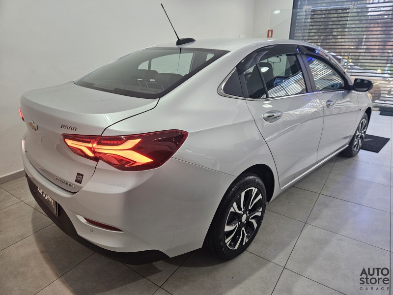 ONIX 1.0	PREMIER PLUS 12V TURBO FLEX 4P AUTOMÁTICO - 2023 - CAXIAS DO SUL