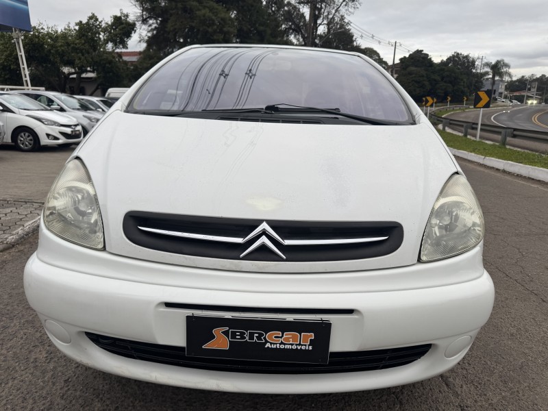 C4 2.0 GLX 16V FLEX 4P MANUAL - 2006 - DOIS IRMãOS