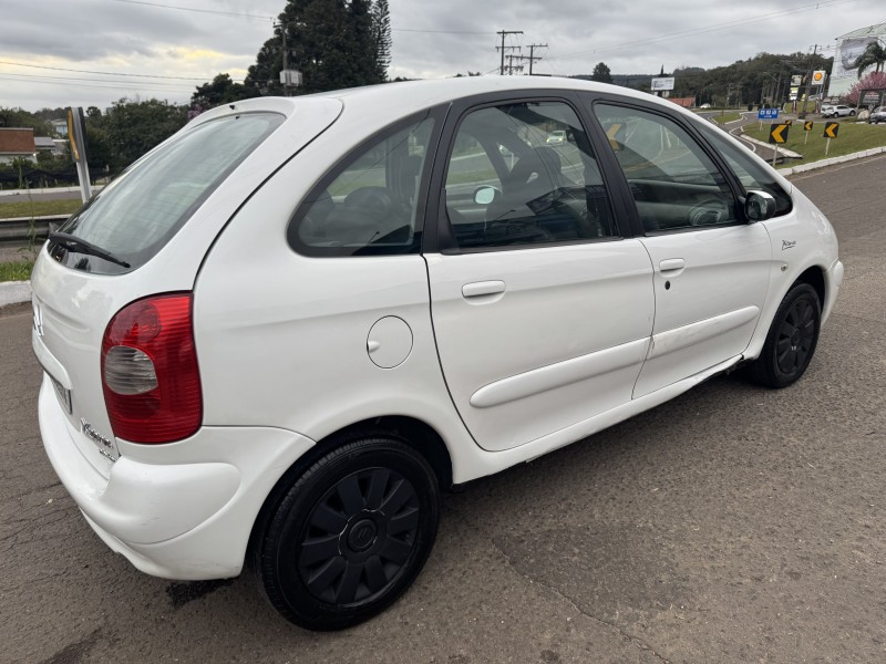 C4 2.0 GLX 16V FLEX 4P MANUAL - 2006 - DOIS IRMãOS