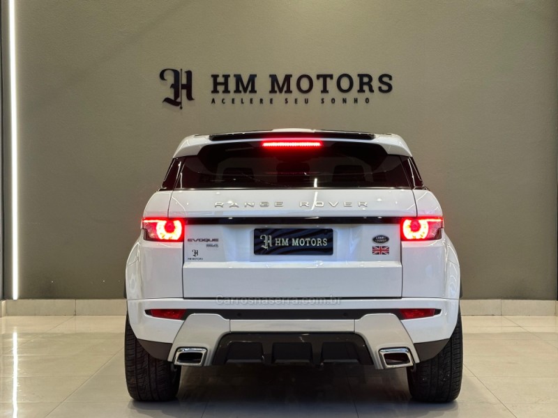RANGE ROVER EVOQUE 2.0 HSE DYNAMIC 4WD 16V GASOLINA 4P AUTOMÁTICO - 2014 - CAXIAS DO SUL
