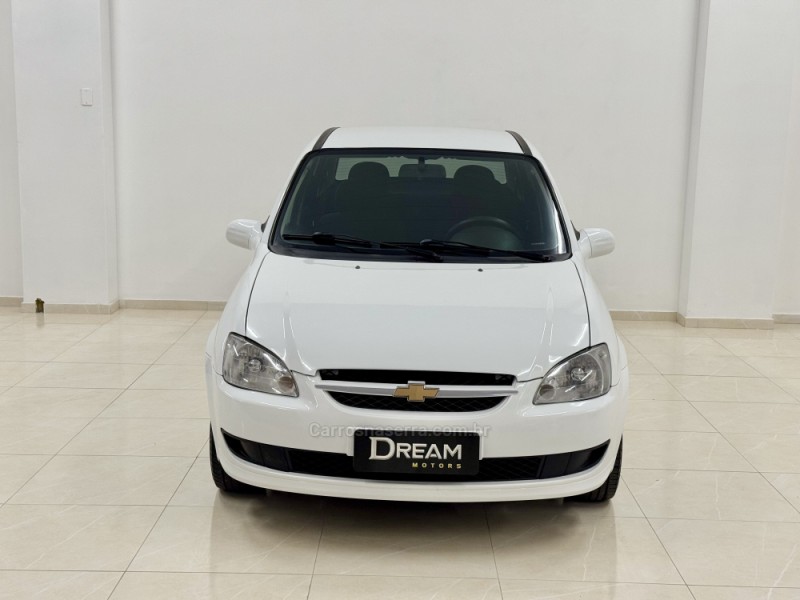 CLASSIC 1.0 MPFI LS 8V GASOLINA 4P MANUAL - 2012 - NOVO HAMBURGO