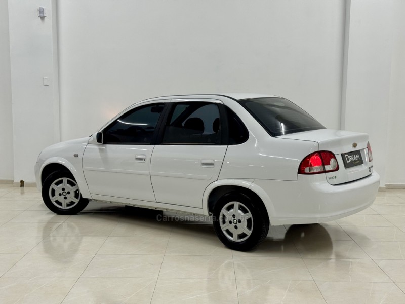 CLASSIC 1.0 MPFI LS 8V GASOLINA 4P MANUAL - 2012 - NOVO HAMBURGO