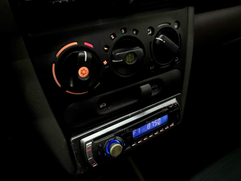 CLASSIC 1.0 MPFI LS 8V GASOLINA 4P MANUAL - 2012 - NOVO HAMBURGO