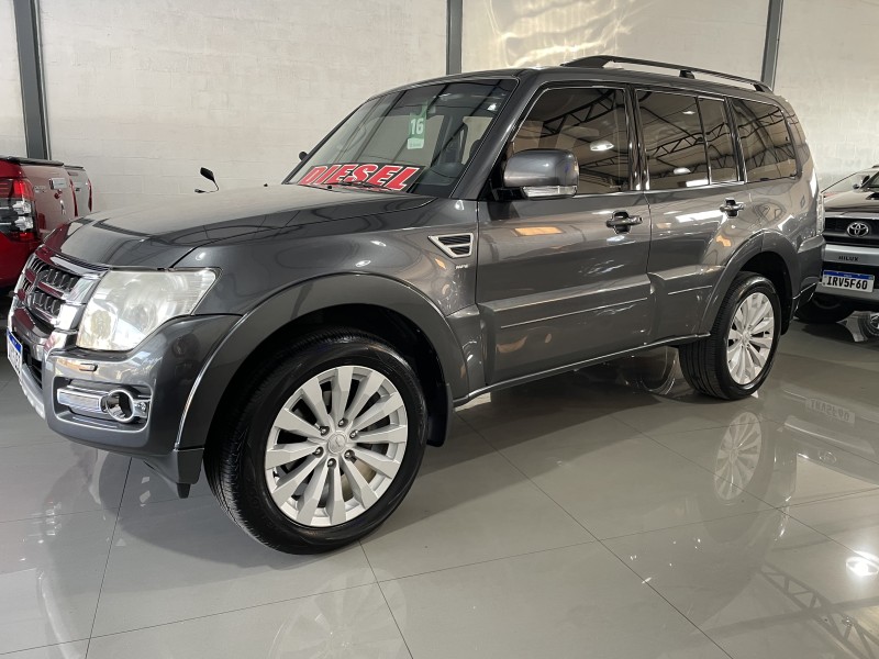 PAJERO FULL 3.2 HPE 4X4 16V TURBO INTERCOOLER DIESEL 4P AUTOMÁTICO - 2016 - CAXIAS DO SUL