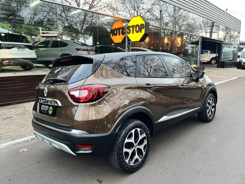 CAPTUR 1.6 16V FLEX INTENSE AUTOMÁTICO - 2019 - DOIS IRMãOS