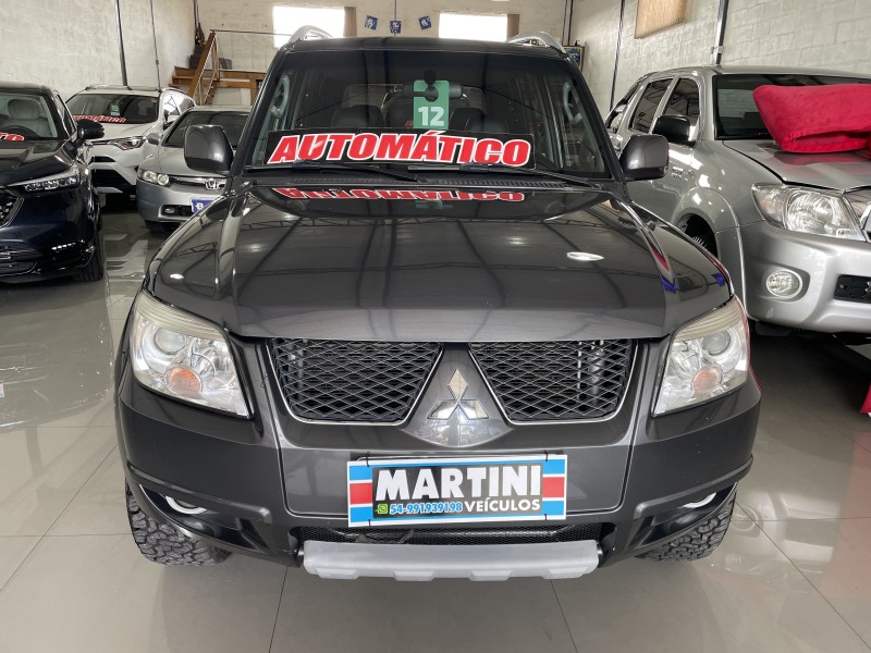 PAJERO TR4 2.0 4X4 16V 140CV FLEX 4P AUTOMÁTICO - 2012 - CAXIAS DO SUL