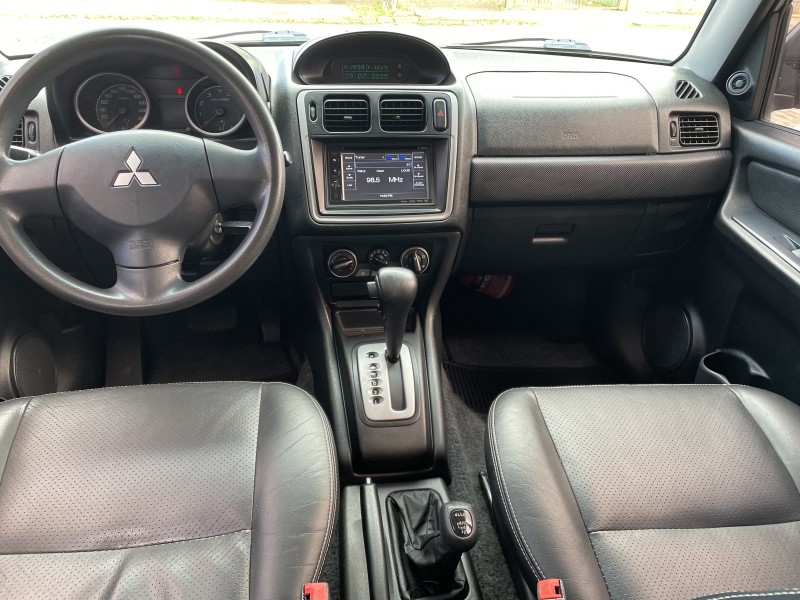 PAJERO TR4 2.0 4X4 16V 140CV FLEX 4P AUTOMÁTICO - 2012 - CAXIAS DO SUL
